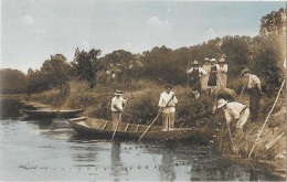 MARANS (17) Pecheurs Peche Au Tramail En Sèvre Niortaise Beau Plan - Altri & Non Classificati