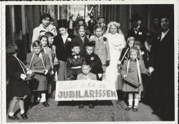 Aalst  -  Hulde Aan De Jubilarissen, Langs De Keizerstraat!   -   Foto Studio Herman - Aalst