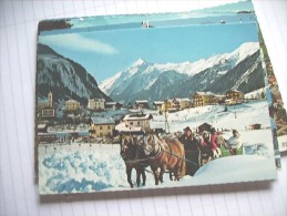 Oostenrijk Österreich Salzburg Kaprun Mit Seilbahnen,  Skiliften Und Pferde - Kaprun