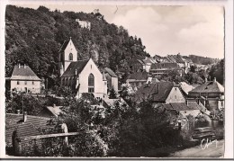 - 68 - FERRETTE: Vue Générale - Les Châteaux - Cpsm Collection R.Gault, Libraireie à Ferrette - - Ferrette