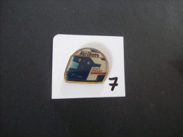 PIN´S -  " F1 " Casque  Alain Prost  -   Voir Photo ( 7 ) - F1