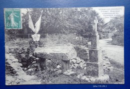 86 -  Lussac Les Châteaux - Monument Du Connétable Anglais Chandos  - Drapeaux - Lussac Les Chateaux