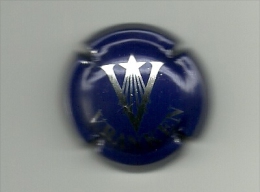 Capsule De Champagne Vranken Fond Bleu Texte Argent - Vranken