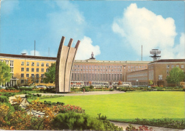 Berlin Tempelhof - Flughafen  Platz Der Luftbrücke 1 - Tempelhof