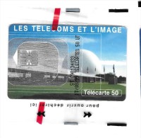 Télécarte  F 1006, PLEUMEUR  22  Telecom  Et  L´ Image, 50 U  NSB, Cote  16 €, 08 / 99, 100 000  Ex - 1999