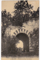 PICQUIGNY: Porte De La Cour Du Donjon - Picquigny