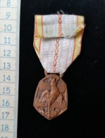 Médaille  De La Guerre 1939/1945 - France