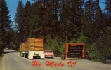 U.S.A.  - Oregon  - Tranport Bois - Camion-remorque  - We Made It !  - Tons Of Plywood - Vrachtwagens En LGV