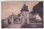 CPA Ambrières Le Grand, Le Château, Porte D'Honneur (pk23619) - Ambrieres Les Vallees