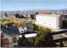 CPSM 68  HUNINGUE VUE SUR L HOTEL DE VILLE RESIDENCE BRIAND VILLAGE NEUF ET FORET NOIRE    Grand Format 15 X 10,5 Cm - Huningue