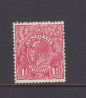 Australia 1926-30 Small Multiple Watermark Perf 12, 5x13, 5 King George V, SG 96 Three Half Penny Scarlet Mint - Neufs