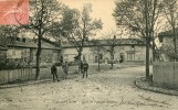 VILLE SUR TOURBE -51- COUR DE L'ANCIEN CHATEAU - Ville-sur-Tourbe