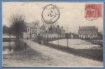 80 - HORNOY -- Place Communale - Hornoy Le Bourg