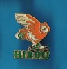 PIN´S //   ** HIBOU ** EN BASKETS SUR SKATEBOARD **  . (TOSCA ) - Skateboard