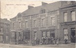 Cpa - Aulnoye - Place De La Gare - Les Cafés  ( En L´état ) - Aulnoye