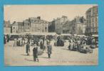 CPA Marché Place Thiers LISIEUX 14 - Lisieux