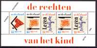 Niederlande / Netherlands 1989 : Mi Block 33 *** - Voor Het Kind - Bloques