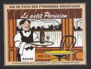 Etiquette De Vin De Pays Des Pyrénnées Orientale -  Le Petit Parisien - Thème Métier  Garçon De Café - Lalande à 54710 - Berufe