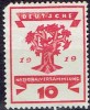 GERMANY  #   FROM 1919 STANLEY GIBBON 107 - Unused Stamps