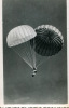 TRANSPORTS - PARACHUTES - ( Photo) - Paracadutismo