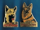 LOT 2 PIN´S DIFFÉRENTS //  ** CHIENS ** ROYAL CANIN ** - Loten