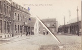 AUVELAIS - La Gare Et Place De La Gare - Sambreville