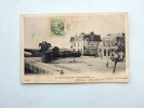 Carte Postale Ancienne : COURSEULLES SUR MER : Place De Caen, Hotel De Paris, En 1902 - Courseulles-sur-Mer