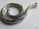 2 Breloque Serpent Argenté Stylisé Sans Nickel Ni Plomb Environ 35x22mm   Breloque Serpent Impression Recto-verso - Perles