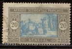 Sénégal - Oblitéré - Charnière Y&T 1927 N° 102  Marché Indigène 20c Gris Et Bleu Clair - Oblitérés