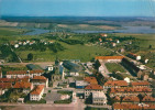 57  PUTTELANGE  Aux LACS   - Vue Aérienne , Le Centre  , Au Fond  L, étang - Puttelange