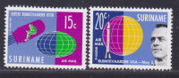 SURINAM AERIENS N°   26 & 27 ** MNH Neufs Sans Charnière, TB  (D690) Cosmos, Les Premiers Cosmonautes - Suriname ... - 1975