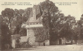 Haute Goulaine Chateau De Goulaine La Tour Des Archives Et L Entree - Haute-Goulaine