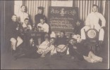 Allemagne Kamenz 1913. Carte Postale, Photo. Joueurs De Cartes (skat Club), Fût Et Verres De Bière § 11, Tambour, Pipes - Cartes à Jouer