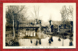 CPA 79 MAUZE Un Coin Sur Le Mignon Cours D'eau - Pont - Petite Animation - Mauze Sur Le Mignon