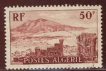 Algérie - Oblitéré - Y&T 1955 N° 327 Ruine Et Vue Générale De Tipasa 50f Brun-rouge - Oblitérés