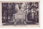 ARGENTAN - Le Monument Aux Morts - Argentan