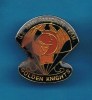 PIN´S //  ** US ARMY ** PARACHUTE ** TEAM GOLDEN KNIGHTS ** - Parachutespringen