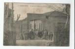 VIDAUBAN 11 ENTREE DE LA FABRIQUE DES BOUCHONS (BELLE ANIMATION) 1918 - Vidauban