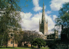 NORWICH  CARHEDRAL  FRM THE  UPPER CLOSE        (VIAGGIATA) - Norwich