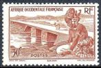AOF - AFRIQUE OCCIDENTALE FRANCAISE - YT 25 AVEC CHARNIERE - CHAUSSEE SUBMERSIBLE A BAMAKO (1947) - Ungebraucht