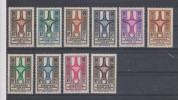 Yvert 1 / 8 + PA 1 / 2 * Neuf Avec Charnière Très Légère MLH Série Complète - Unused Stamps