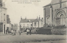 61 Bazoches Sur Hoëne (Hoesne) Entrée De L'Eglise Et Route De Champeaux - Bazoches Sur Hoene