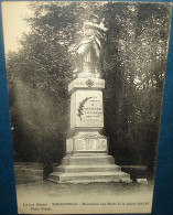 SOUSCEYRAC.Monuments Aux Morts De La Guerre De 1914-18.Cpa,voyagé,be,infime Rousseurs Au Verso - Sousceyrac