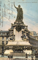 La Statue De La Republique - Statue