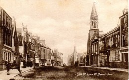 BURNTISLAND HIGH STREET FROM WEST - FIFE - POSTED 1920 - Fife