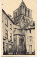 Cpa LUSIGNAN Eglise (coté Sud Enseigne Rouennerie) - Lusignan