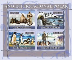 S. Tomè 2007, Polar International Year, Explorers, Bear, Penguins, Dog, 4val In BF - Fauna Antártica