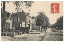95 - MERY-SUR-OISE - La Mairie Et La Route De Paris - 1914 - Mery Sur Oise