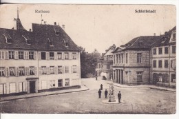 SELESTAT-SCHLETTSTADT (Bas-Rhin)  Rathaus - Mairie - Selestat