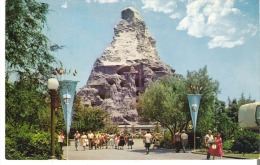 Disneyland The Magic Kingdom  Matterhorn  -  Tomorrowland - Disneyland